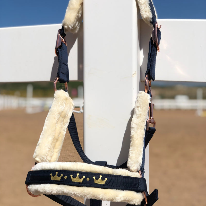 Halter de Cavalo de Lã com Faixa de Pele Sintética Removível